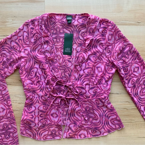 Wild Fable Top Bell Long Sleeve Tie-Front Pink Geo Dot Womens Size Mediu… - Picture 2 of 7
